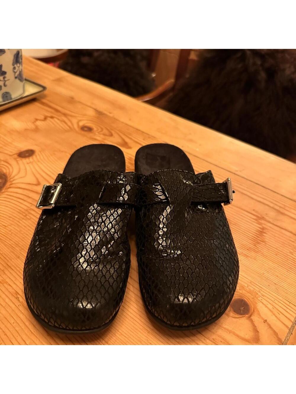 Vionic Black Pattern Mules with Buckle - Picture 2 of 5